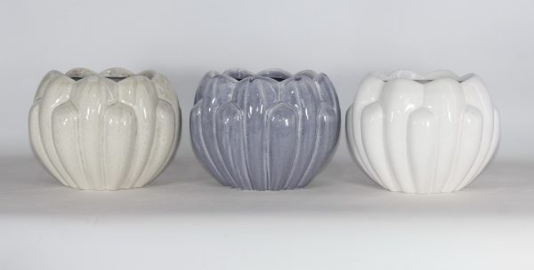 FLORERO DE PORCELANA 22.5X22.5X17 B/CR/GRIS