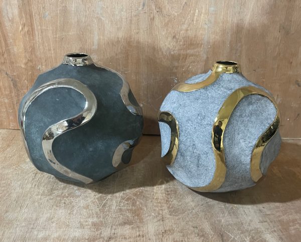 FLORERO DE PORCELANA 20.5X20.5X20 G+PLATA/GRIS CLAR