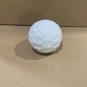 ADORNO BOLA PORCELANA BROCADA 9X9X8CM