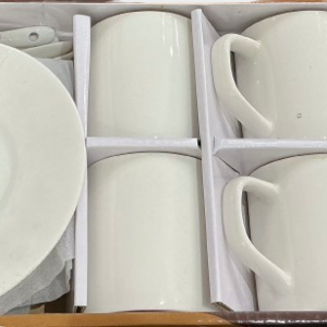 SET TAZA C/PLATILLO+CUCHARA BLANCO 18/1 CAJA