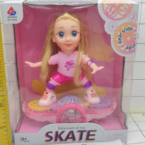 MUÑECA C/PATINETA ELECTRICA