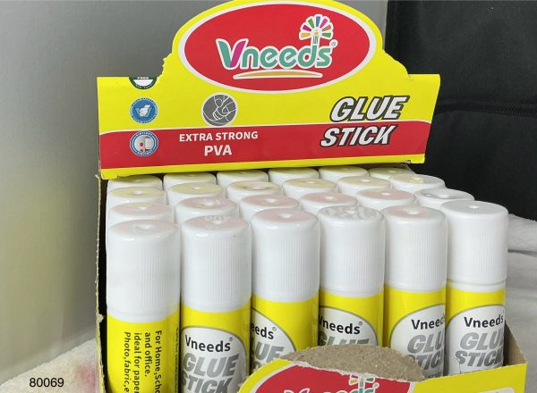 VNEEDS PEGAMENTO EN BARRA 21GR