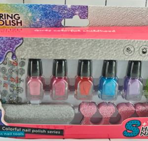SET PINTAUÑAS CAJA